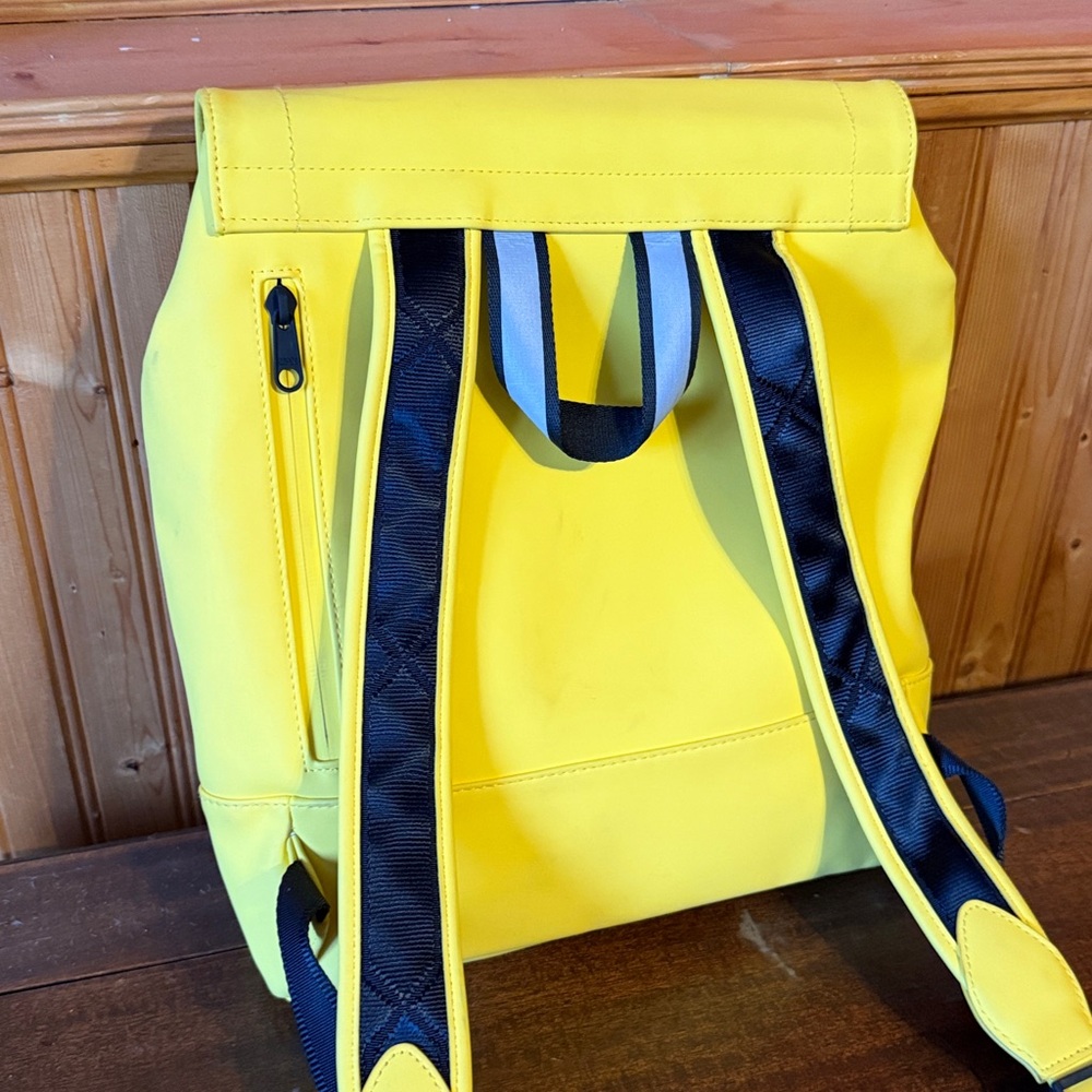 Hunter Bright Yellow Backpack - Picture 7 of 10